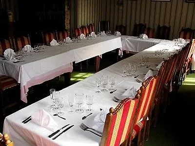 ホテル Hotellerie Du Centre Salies-du-Salat